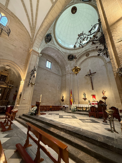 Capilla Mayor de la Parroquia de las Santas Justa y Rufina de Orihuela