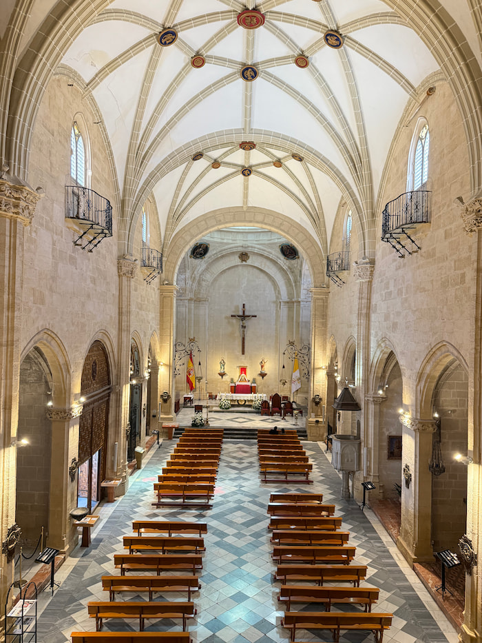 Nave Central de la Parroquia de las Santas Justa y Rufina de Orihuela