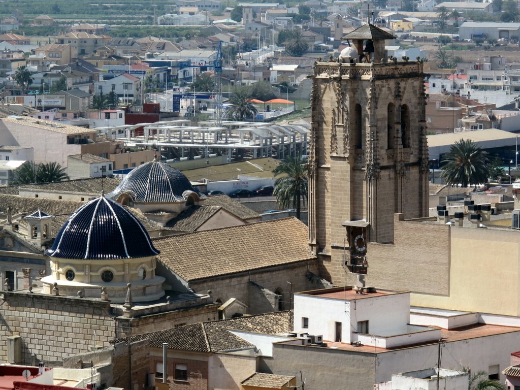 Cúpula y Torre Campanario de la Parroquia de las Santas Justa y Rufina de Orihuela