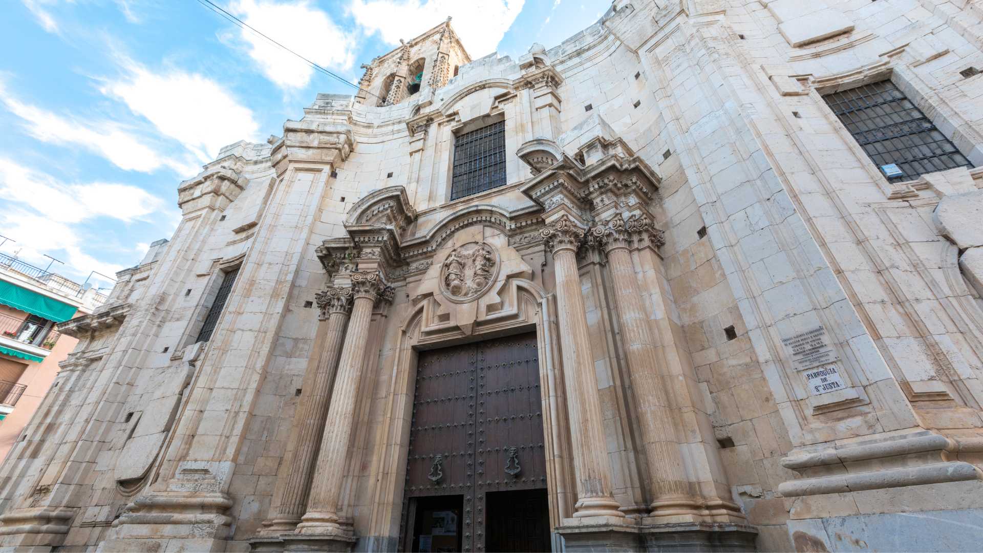 Fachada Principal de la Parroquia de las Santas Justa y Rufina de Orihuela